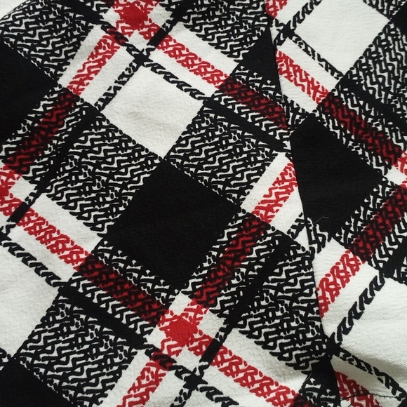 Plaid Black and Red Women's Skirt - Picture 3 of 3